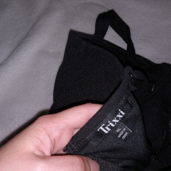 Trixxi Black Midi Dress with Floral Detail Trim - Picture 6 of 14